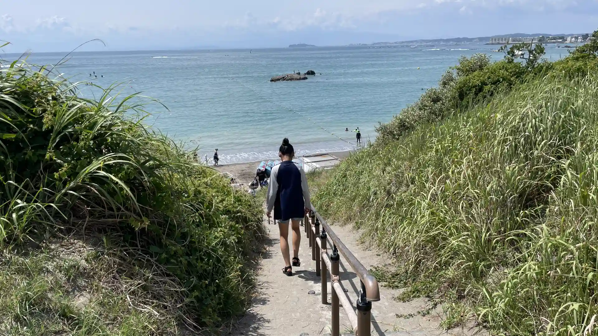 集合地点の長者ヶ崎海岸の砂浜